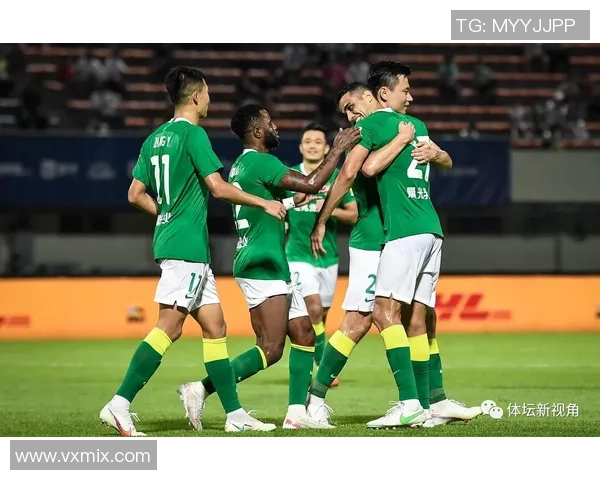 广州足球队以50分领跑世锦赛积分榜展现强劲实力