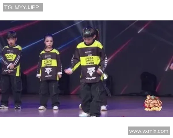 成都街舞队的力量与魅力探讨街舞文化在城市生活中的影响与发展