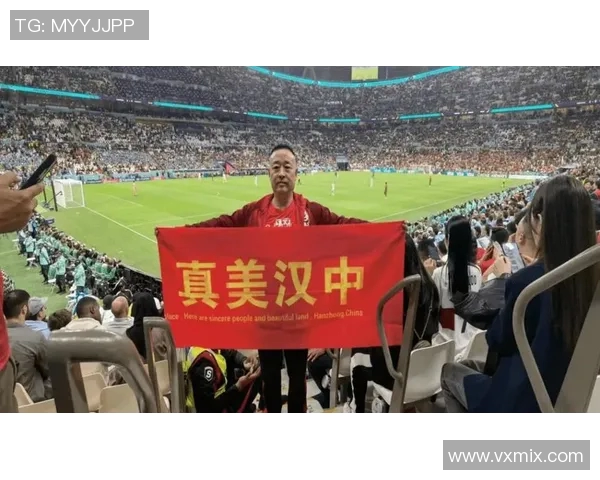 李强的足球人生：从青涩少年到职业球员的深度对话与成长历程